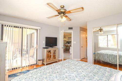 Ocean Village Club K24 - image 34