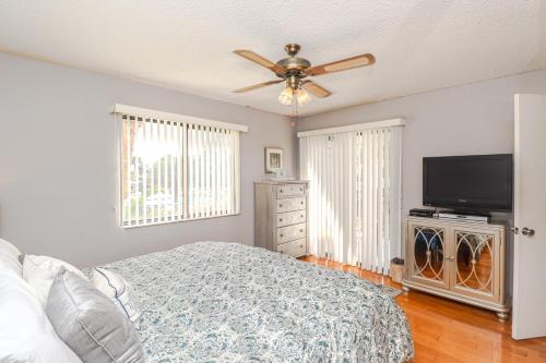 Ocean Village Club K24 - image 18