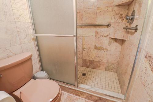 Ocean Village Club K24 - image 16