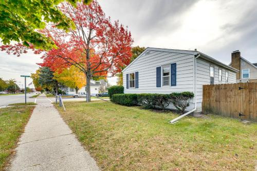 Ludington Vacation Rental - Walk to Lake Michigan!