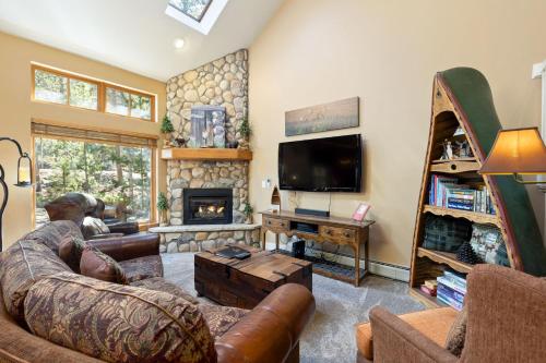 1975 Starfire Townhomes - main image