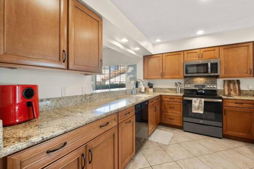 Home Sweet Home w/ Resort Amenities