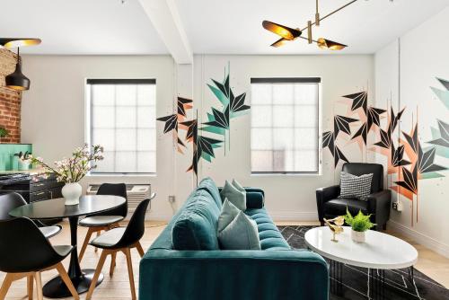 The Acoma House in Lincoln Park