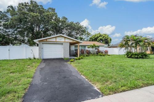 Cozy Home Just A Short Drive to Beautiful Beaches in Seminole, USA