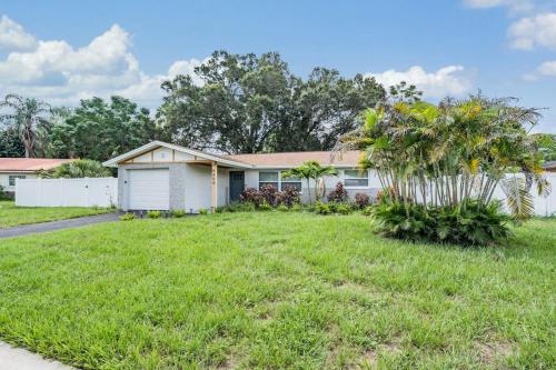 Cozy Home Just A Short Drive to Beautiful Beaches in Seminole, USA