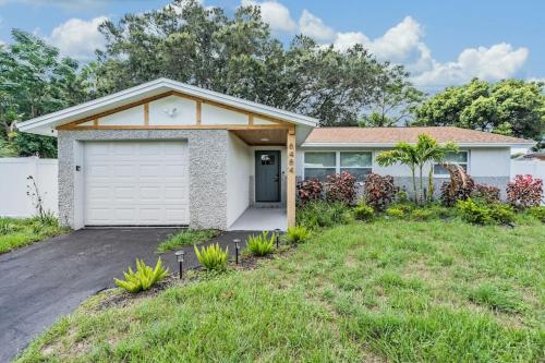 Cozy Home Just A Short Drive to Beautiful Beaches in Seminole, USA