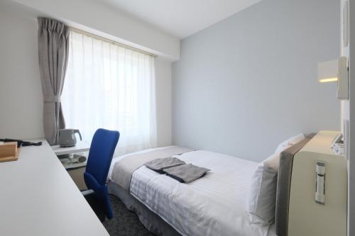 Semi DBL Room without TV - Non-Smoking