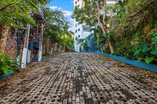 Stunning Views~2 Min-Romantic Zone~Free Transport~ in Puerto Vallarta, Mexico