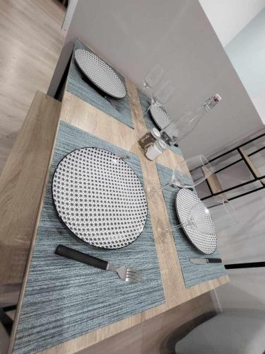 Appartement canada 1 in 華朗舍尼