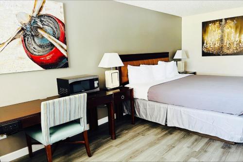 Western Motel - image 2