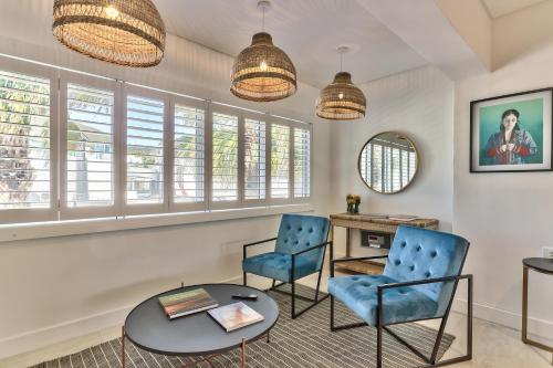 Studio On the Beach in Camps Bay - image 6