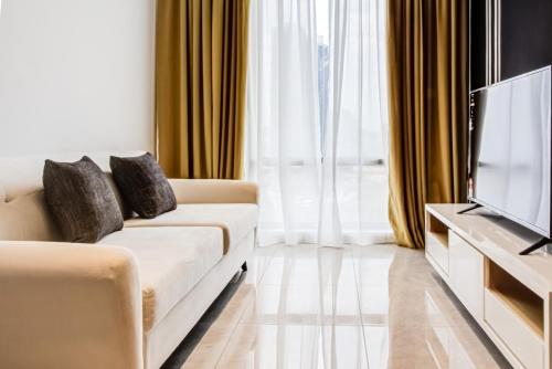 Axon Residence at Pavilion KLCC KL Tower view by KIMIRO Axon Residence at Pavilion KLCC KL Tower view by KIMIRO