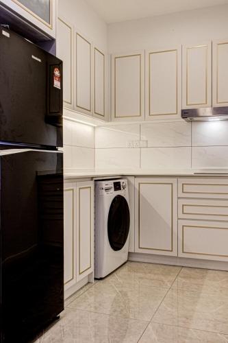 Axon Residence at Pavilion KLCC KL Tower view by KIMIRO Axon Residence at Pavilion KLCC KL Tower view by KIMIRO