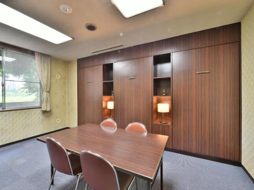 Hotel Kangetsuso – Tokyo, NY