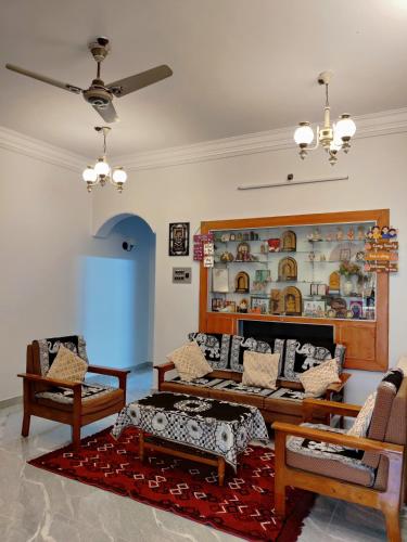 Niranthara Mysore Homestay with #TopAmenities