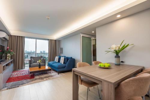 Two Bed in the city