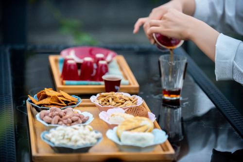 鸿胪花园酒店 入住赠送百威啤酒2瓶 鸿胪花园酒店 入住赠送百威啤酒2瓶