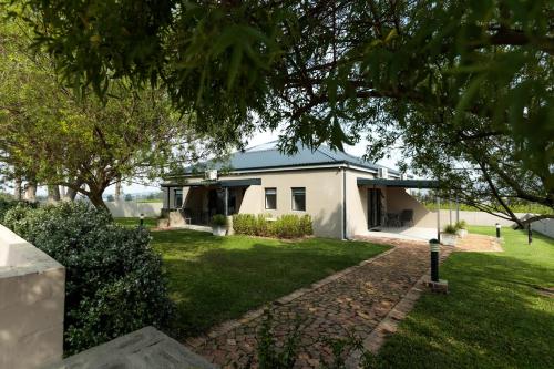 Bona Vista Self-Catering Accommodation near Muratie Borászat