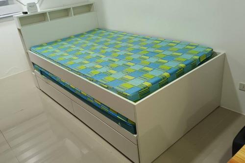 Apartment Unit in Downtown Manila Apartment Unit in Downtown Manila