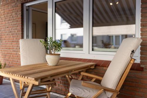 Apartment with Balcony image 1