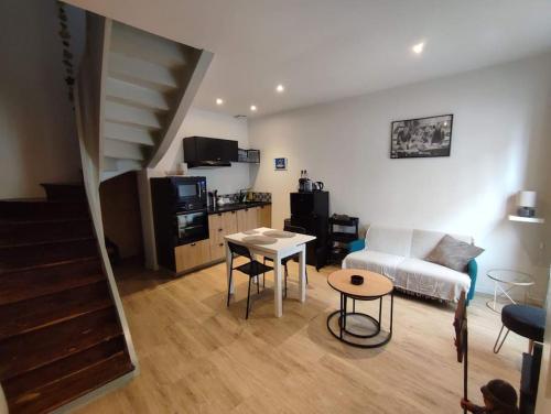 La Maison Libourne, 4 pers, Hypercentre, rue calme - Location saisonnière - Libourne