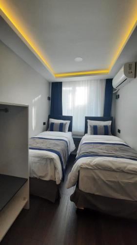 Twin Room room in SAND DOOR HOTEL