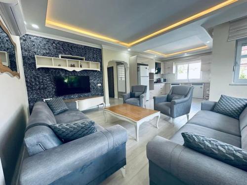 Cozy Villa with Private Pool in Belek