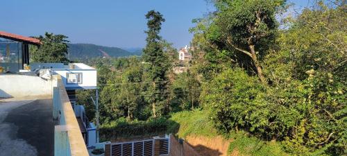 CHESNA COTTAGE - image 2