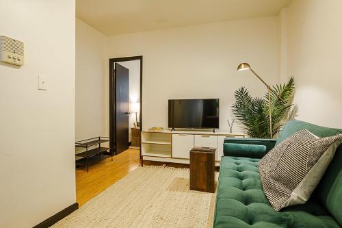 Apartment 189: Upper East Side in New York, USA