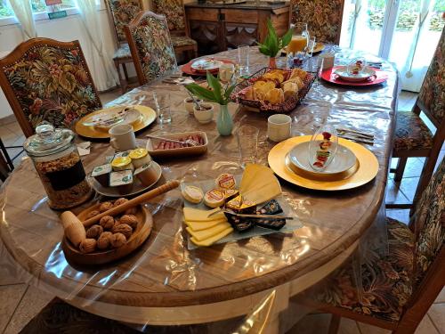 Maison d'hôtes La Barde Montfort à 3 kms de Sarlat - image 13