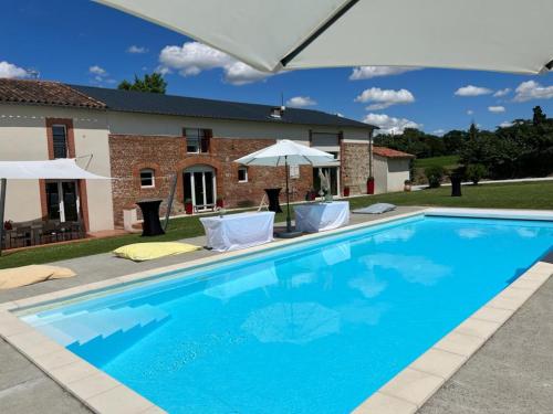 Les Maisons de Ronsac : lieu idéal pour vos fêtes gîte à louer Sainte-Foy-d'Aigrefeuille