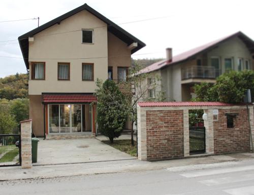 A szálláshely kívülről, Restart Apartment in Visoko