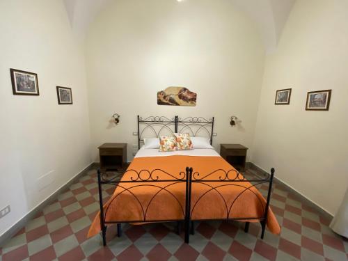 B&B Palazzo Tornabene – Catania, CA