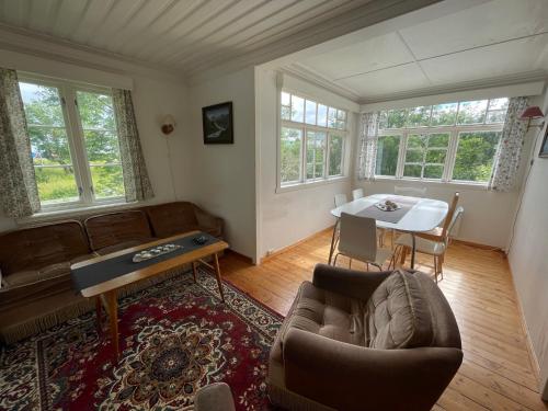 Koplietošanas atpūtas telpa ar TV, Lofoten Budget Hostel in Å (Nordland)