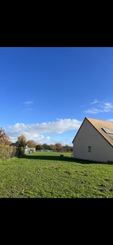 Maison calme aux pieds du circuit des 24h