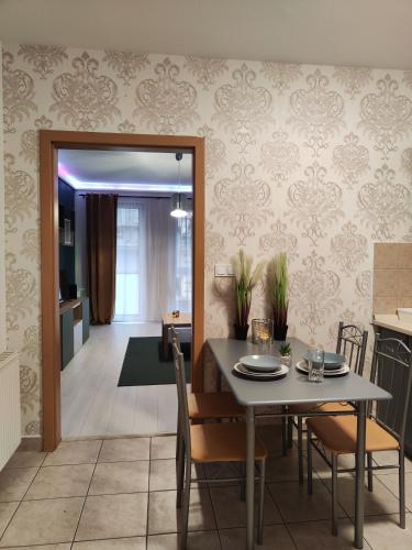 Dolce Vita Diamond - Budapest