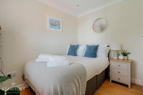 Smart 2 Bedroom Apartment in Newbury