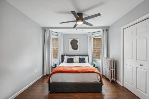 Large 4-Br home / 15 min to NYC in Mount Vernon, USA