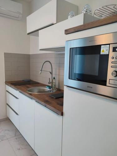 ห้องครัว, Pe-Ki Apartman Székesfehérvár (Pe-Ki Apartman Szekesfehervar) in วาราเลีย