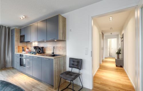 Lovely Apartment In Nordstrand With Wifi - image 5