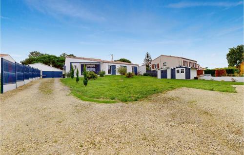 3 Bedroom Cozy Home In La Tremblade