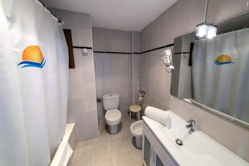  Apartamentos Isla Del Sol in Can Pastilla