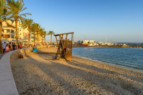 Apartamentos Isla Del Sol - image 9