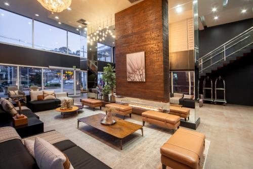 大厅, Hotel Laghetto Stilo Borges Oficial in 格拉马杜