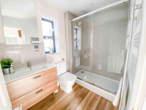 Fantastic 3-bed house with parking, Bath (photo 7)