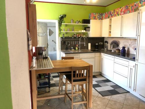 Konyha, Lioba Drescher Hendel in Treptow