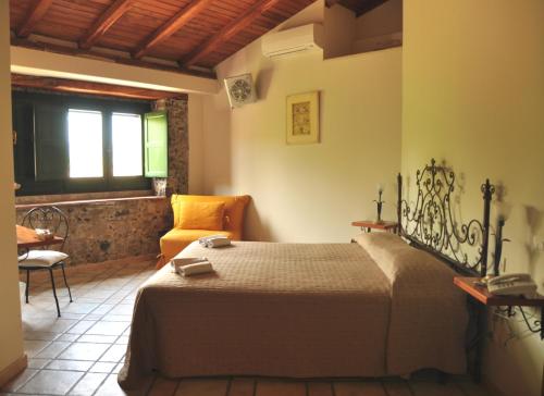Antico Borgo Etneo Agriturismo - image 2