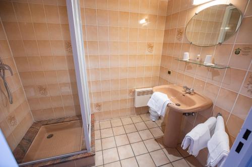 Contact Hotel Du Ladhof - image 12