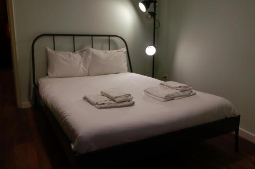 FLH Alcântara Stylish Duplex with Terrace 5