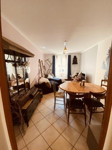 LA MARIEFACTURE - Comme en forêt - Apartment - Saint-Avold